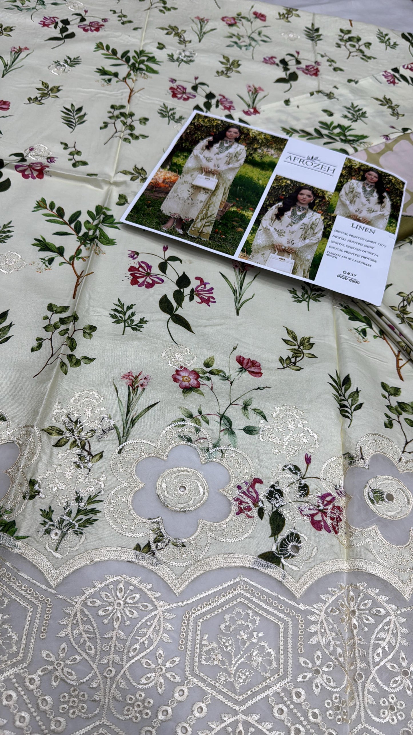 LINEN 72/72 3pc Full Embroidered - D#37