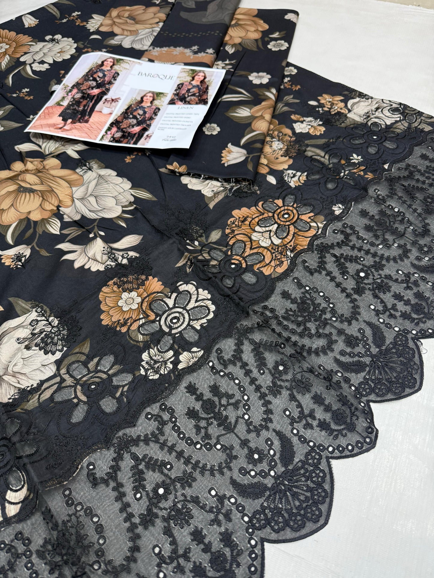 LINEN 72/72 3pc Full Embroidered - D#40
